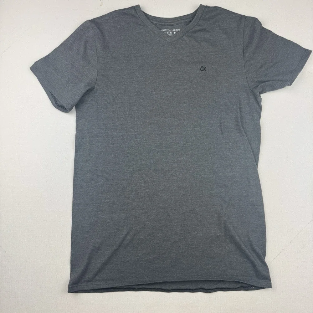 Calvin Klein Jeans Boys L 14 16 Gray V Neck T Shirt Embroidered CK Logo